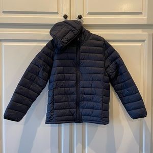 Gap Kids size XL navy puffer jacket